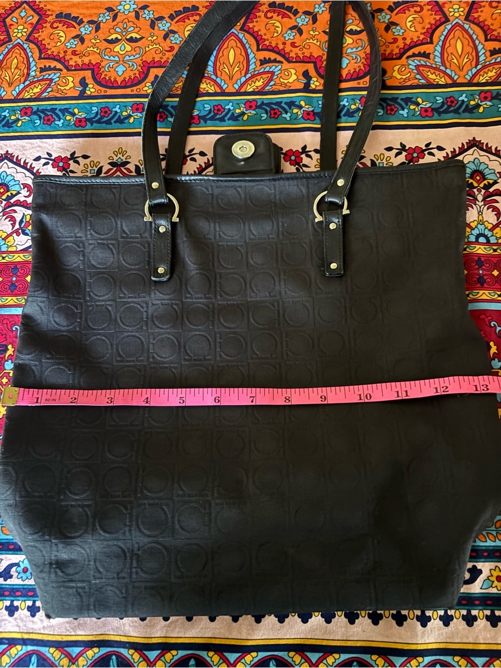 SALVATORE FERRAGAMO, black Canvas Gancini Italian tote bag AU-21/4909 - Picture 7 of 9
